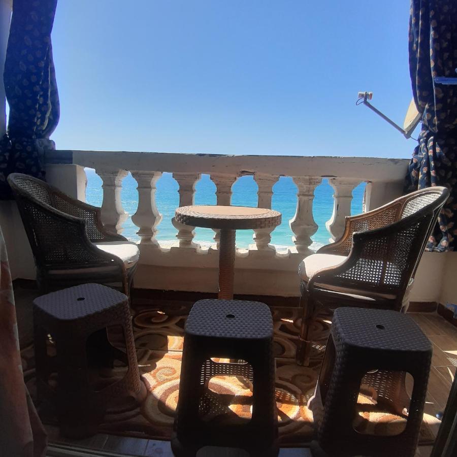 Panorama Apartment With A Charming Sea View Near Alexandria And Burg Elarab Intl Airport With Free Wifi شقة باطلالة ساحرة على البحر اول الساحل الشمالي Dış mekan fotoğraf