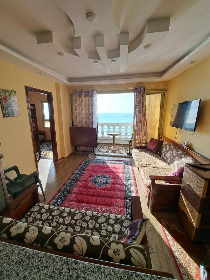 Panorama Apartment With A Charming Sea And Swimming Pool View Near Alexandria With Free Wifi شقة باطلالة ساحرة على البحر وحمام السباحة Dış mekan fotoğraf